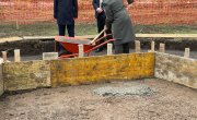 Министар Селаковић у Бачкој Тополи  на полагању камена темељца за Споменик палим борцима 1990 – 1999. године