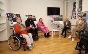 Помоћник министра Биљана Барошевић присуствовала изложби и инклузивној радионици у Новом Саду