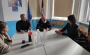 Миленковић Кајкут  у Шиду посетила малолетне мигранте без пратње  уочи Међународног дана миграната