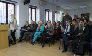 Помоћник министра у Сектору за заштиту особа са инвалидитетом Биљана Барошевић примила захвалницу од Савеза слепих Србије 