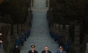 Министар Селаковић положио венац крај споменика Незнаном јунаку