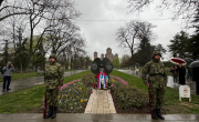 Министар Селаковић положио венац код Споменика деци страдалој у НАТО агресији