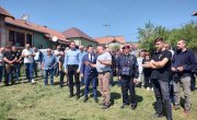 Државни секретар Дејан Антић посетио је породицу палог борца са Кошара - Драгана Милићевића у Трстенику 