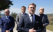 Селаковић уручио Борачку споменицу породици погинулог водника Ивана Васојевића на Кошарама
