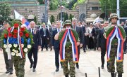 Министар Старовић предводио државну церемонију обележавања Дана победе над фашизмом