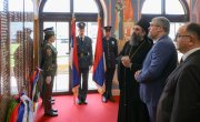 Министар Старовић положио венац Новим косовским јунацима