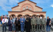 Министар Старовић положио венац Новим косовским јунацима