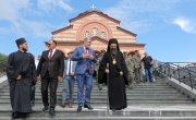 Министар Старовић положио венац Новим косовским јунацима