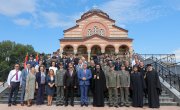 Министар Старовић положио венац Новим косовским јунацима