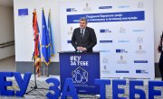 Министар Старовић на додели кључева за социјално становање у Ваљеву