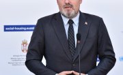 Министар Старовић на додели кључева за социјално становање у Ваљеву