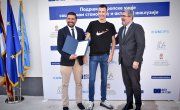 Министар Старовић на додели кључева за социјално становање у Ваљеву