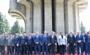 Старовић – Република Србија и Република Српска желе мир и знаће како да га сачувају