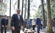Старовић – Република Србија и Република Српска желе мир и знаће како да га сачувају