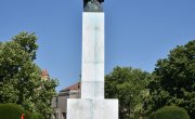 Положени венци на Споменик захвалности Француској на Калeмегдану