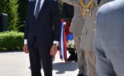 Положени венци на Споменик захвалности Француској на Калeмегдану