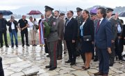 Положени венци у Гувији