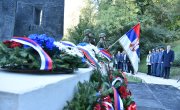 Старовић предводио државну церемонију код споменика Совјетским пилотима
