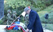 Старовић предводио државну церемонију код споменика Совјетским пилотима