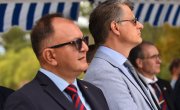 Почаст српским ратницима на месту команде Солунског фронта у ПоликаструПочаст српским ратницима на месту команде Солунског фронта у Поликастру