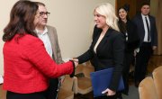 Подршка деци и младима са интелектуалним тешкоћама