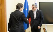 Министар Старовић састао се са словеначким колегом Луком Месецом