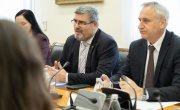 Министар Старовић састао се са словеначким колегом Луком Месецом