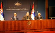 Старовић потписао уговоре са приватним здравственим установама о погодностима за борце