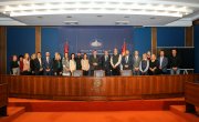 Старовић потписао уговоре са приватним здравственим установама о погодностима за борце