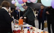 Одржан  хуманитарни Базар рукотворина