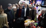 Одржан  хуманитарни Базар рукотворина