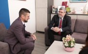 Министар Немања Старовић примио Архијерејску Грамату у Јагодини