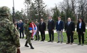 Положени венци на Споменик деци страдалој у НАТО агресији