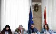Велики корак ка увођењу права родитељ–неговатељ: усвојен Нацрт закона
