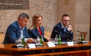 Брже и ефикасније остваривање права: Почеле обуке запослених за рад на платформи у систему СОЗИС