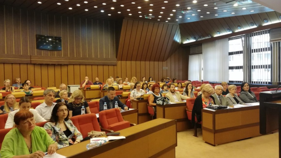 Одржана друга Јавна расправа о  Нацрту закона о правима детета и Заштитнику права детета у Новом Саду