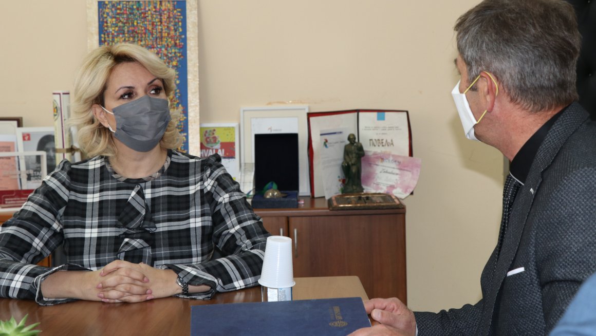 Министарка Кисић Тепавчевић са председницима општина баточина, рача и лапово о унапређењу пружања услуга социјалне заштите