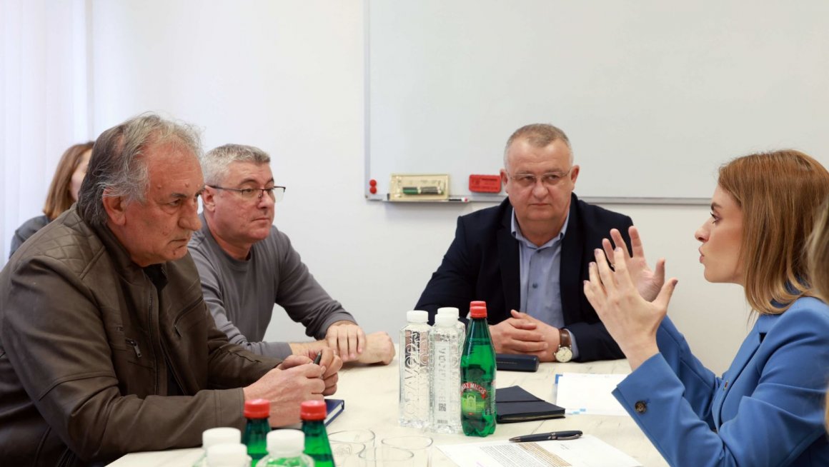 Преко два и по милиона за ново теренско возило за ЦСР Кладово